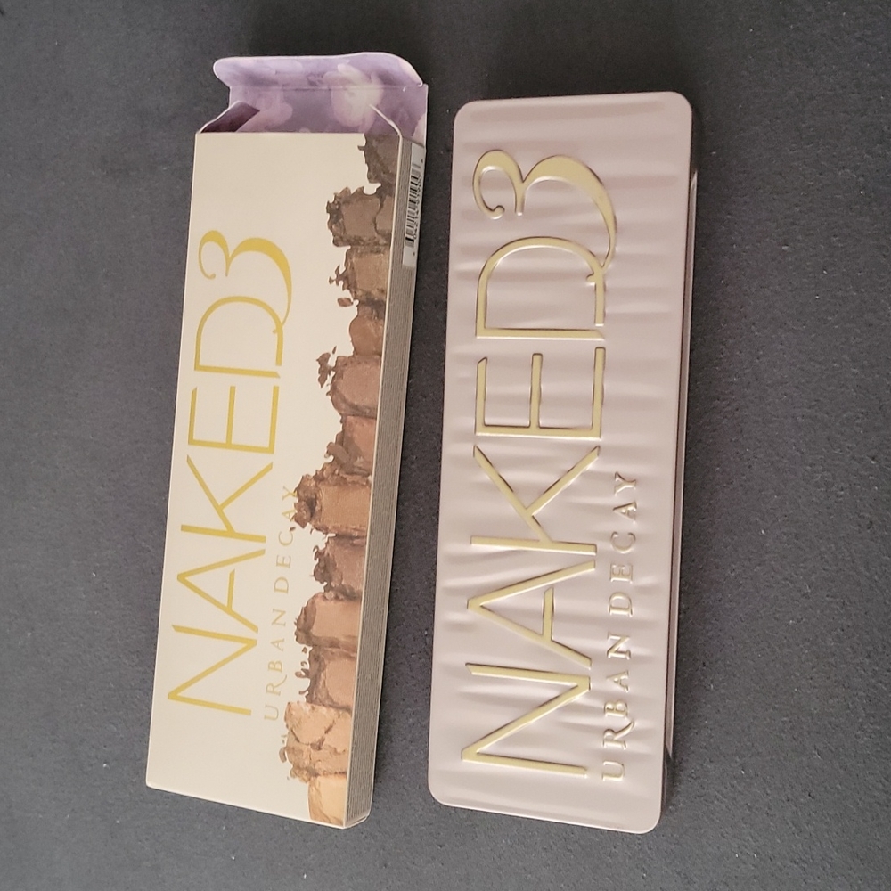 Naked 3 Eyeshadow Palette